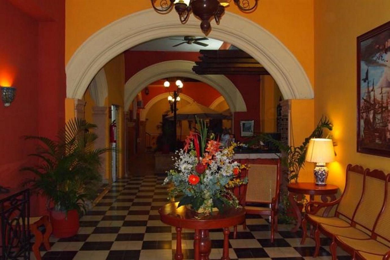 Hotel Mision Campeche Extérieur photo
