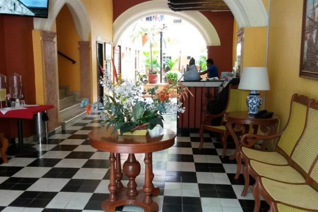 Hotel Mision Campeche Extérieur photo